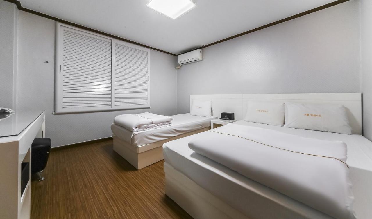 Hotel Valentine Gyeongju Exterior photo