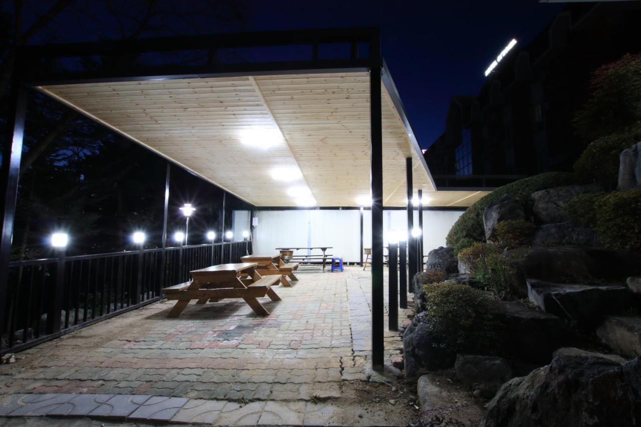Hotel Valentine Gyeongju Exterior photo